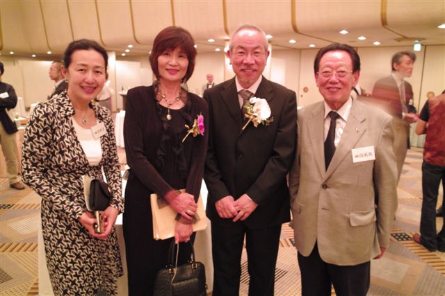 田沼武能日本写真家協会会長ご夫妻と大西成明ご夫妻と